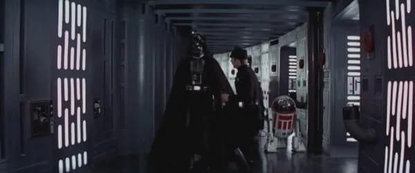 R3-T6 à bord de l'Etoile Noire I. 