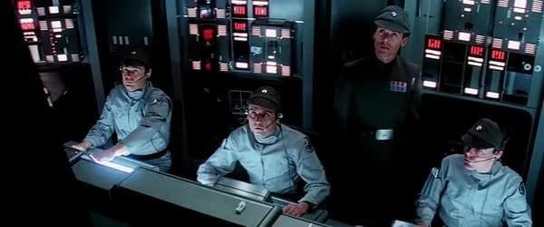 Le Lieutenant Commander Ardan en poste sur le Super Star Destroyer Executor. 