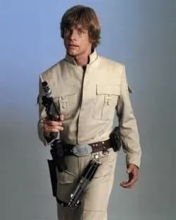 Skywalker et son Pistolet Blaster Modèle 57.